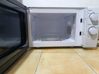 Midea Microwave oven