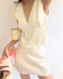 (Category: ) located in . Submitted by claudiax (Listing ID 1305181257, Image 1). Description: .