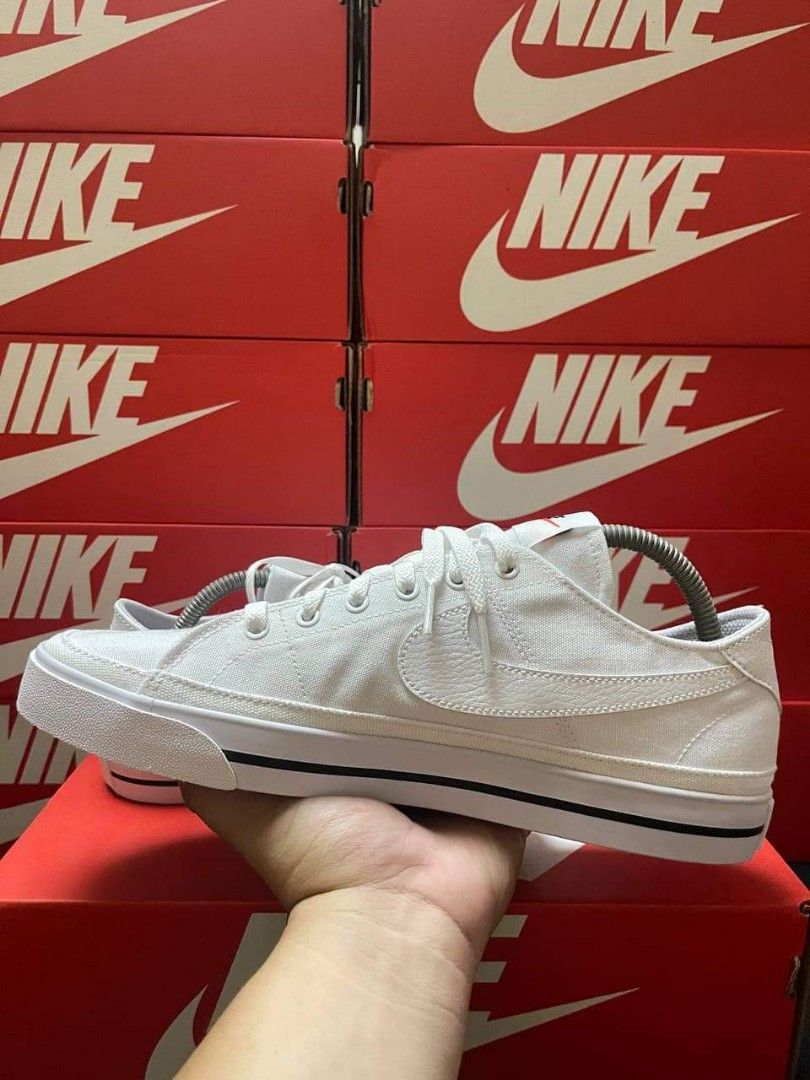 NIKE COURT LEGACY CANVAS (Category: Sneakers) located in Paranaque City. Submitted by ogremagic7 (Listing ID 1305147563, Image 3). Description: NIKE COURT LEGACY CANVAS ₱1980 ONLY ✅Available sizes : 9 us mens ✅Brandnew complete Package. ✅100% Original / Legit. ✅Onhand ‌ ✅Actual Pic Posted 📍Payment Method: Bank transfer / Gcash / PayMaya / Cash on Delivery 📍No Return / No Exchange sizes unless (seller's error) 📍Location: Parañaque 📍Shipped By: