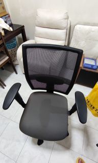 (Category: ) located in . Submitted by oasis (Listing ID 1305230768, Image 1). Description: .