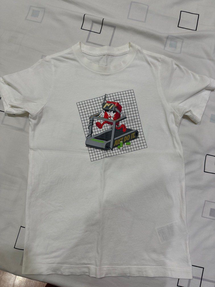 Orig Nike Shirt 6-7yo (Category: Babies & Kids Fashion) located in Binan City. Submitted by mituz (Listing ID 1305286903, Image 1). Description: .