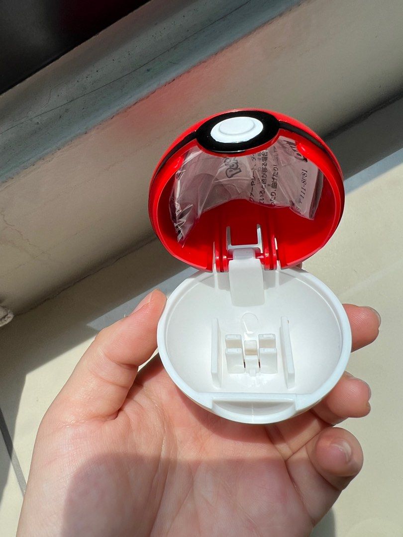 Pokeball Ring Holder Sprigatito Ring
