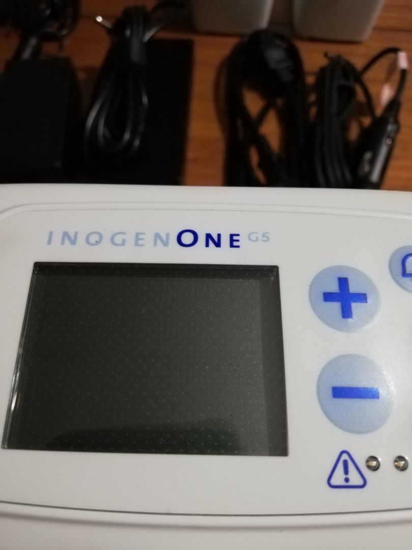 Portable Oxygen (Inogen G5) (Category: Medical Supplies & Tools) located in Manila. Submitted by donleyalle22336 (Listing ID 1305223362, Image 1). Description: https://provider.inogen.com/en/products/inogen-one-g5-system.