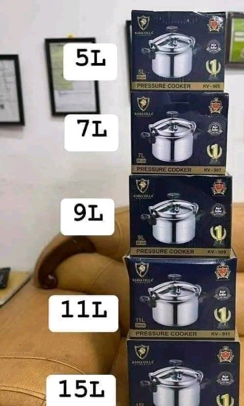 Pressure cooker (Category: Cookware & Accessories) located in Manila. Submitted by viashop02 (Listing ID 1305279651, Image 1). Description: ₱950 - 5L ₱1100 - 7L ₱1250 - 9L ₱1450 - 11L ₱1750 - 15L.