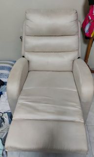 (Category: ) located in . Submitted by oasis (Listing ID 1305231957, Image 1). Description: .