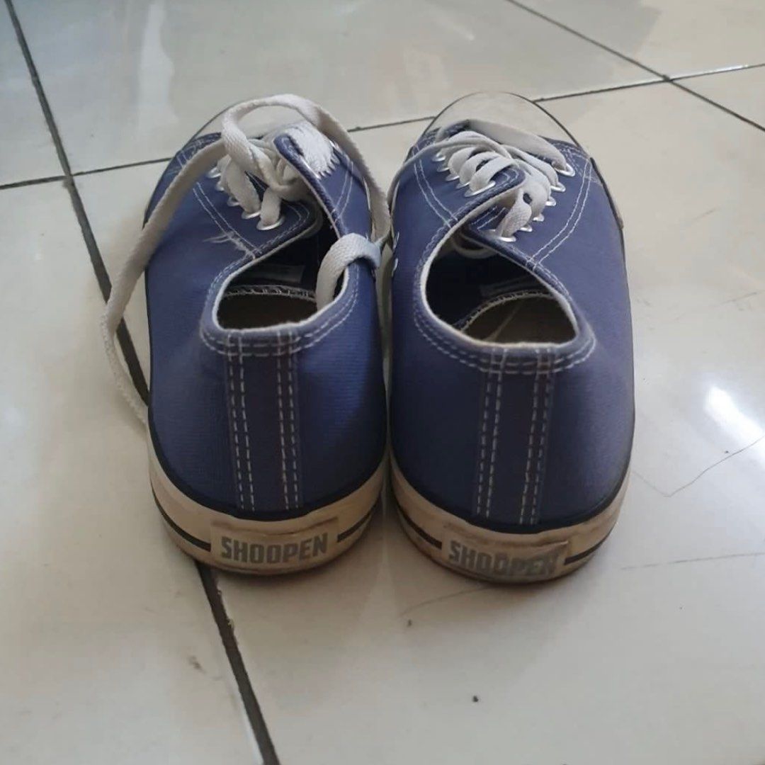 Sepatu sneakers kanvas model converse low merk shoopen original korea ukuran 42 Fesyen Pria Sepatu Sneakers di Carousell
