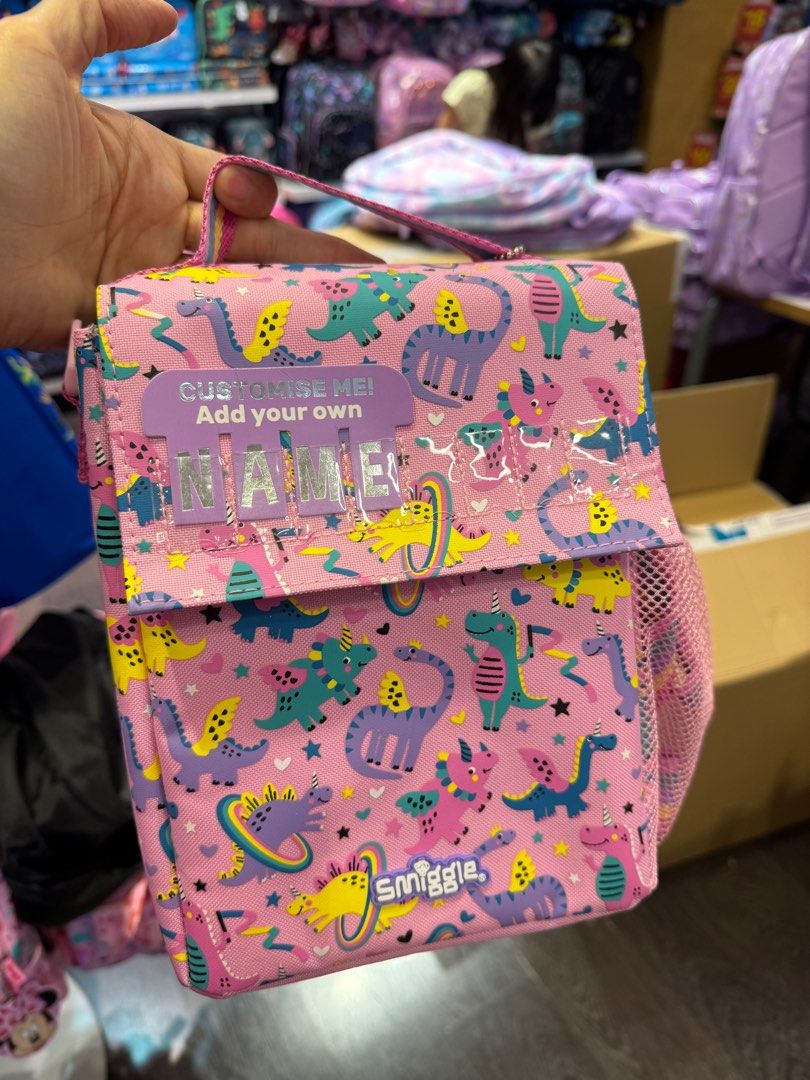 Smiggle lunch bag original (Category: Diaper Bags & Wetbags) located in Manila. Submitted by avonshoppe0911 (Listing ID 1305186131, Image 3). Description: .