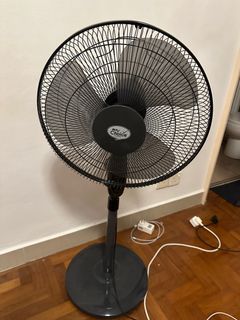 (Category: ) located in . Submitted by gavin_jiawei (Listing ID 1305291819, Image 1). Description: .