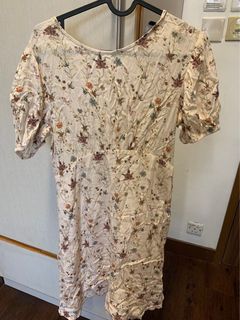 （分類：）位於 。 由 woooochen2243 提交（商品編號 1305174084，圖片 1）。簡介： 。