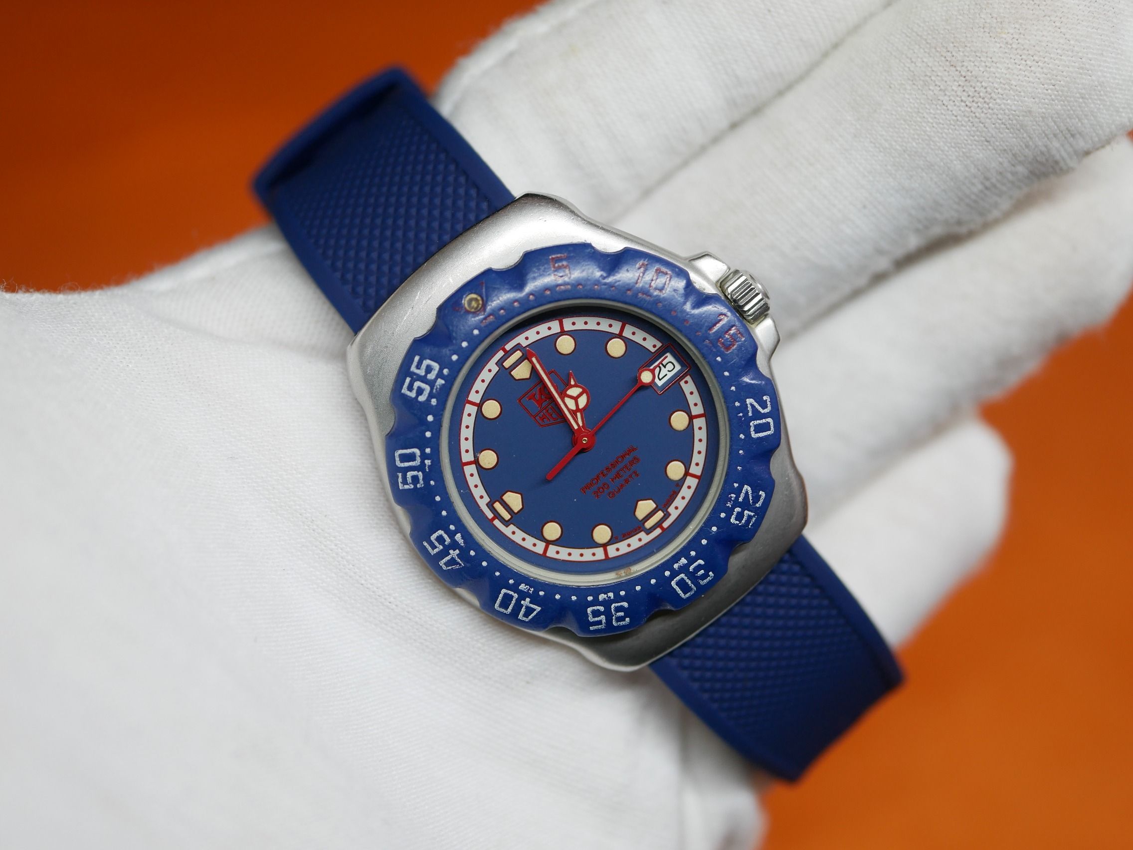 Tag Heuer Formula 1 34mm Quartz WA1210 Not Kith Heuer Luxury Watches on Carousell
