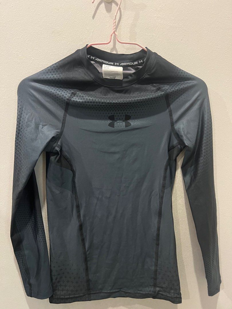 Under armour charged compression long sleeved shirt