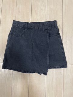 (Category: ) located in . Submitted by bos.shoppe (Listing ID 1305147990, Image 1). Description: .