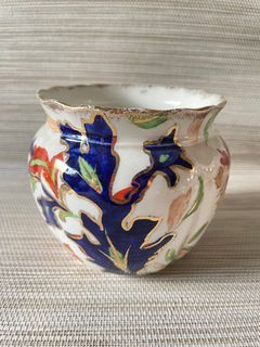 yal England  Vintage Semi Porcelain Pot Jar Bowl Planter