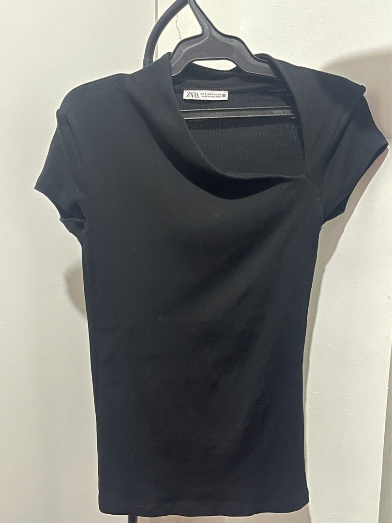 zara ribbed assymetrical neckline top (Category: Shirts) located in Antipolo. Submitted by itsriac (Listing ID 1305245698, Image 1). Description: ‼️small size on tag fits 27-28 ‼️ No issues and flaws ‼️ RFS: decluttering.