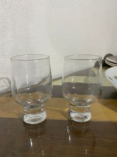 [31]	2 pcs cordial stem glasses wine glass italian design 4"