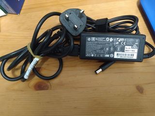 Laptop Power Adapter496140720895447040