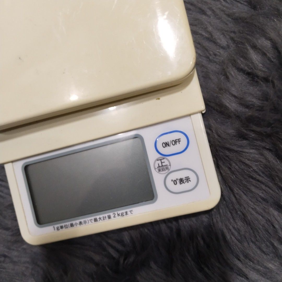 Affordable KAI Digital Scale for only php 150 😍👌 (Category: Other Kitchen Appliances) located in Bulacan. Submitted by afford.japan (Listing ID 1305485379, Image 3). Description: .