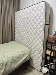 (Category: ) located in . Submitted by limsoons (Listing ID 1305454687, Image 1). Description: .