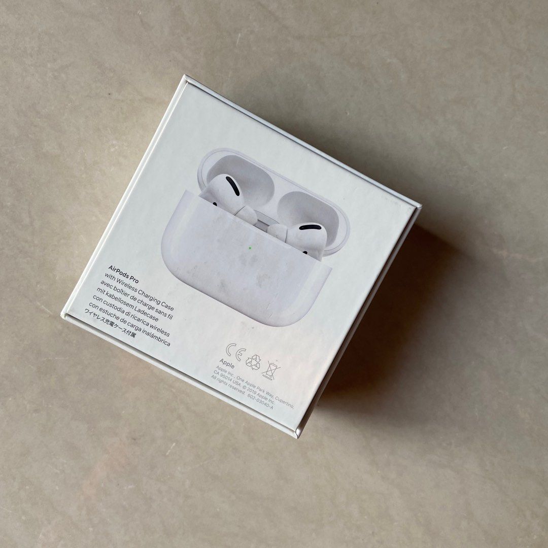 Charging Case Real Vs Fake Airpods Box Charging Case Fake Airpods
