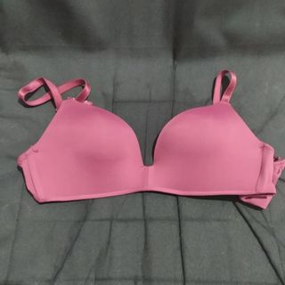 (Kategori: ) berada di . Dikirim oleh lulas37 (ID iklan 1305478911, Gambar 1). Deskripsi: .
