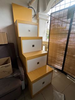 (Category: ) located in . Submitted by ri.ventures (Listing ID 1305363648, Image 1). Description: .