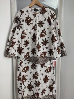 (Category: ) located in . Submitted by preloved_rainarashid (Listing ID 1305389973, Image 1). Description: .