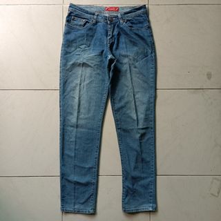(Kategori: ) berada di . Dikirim oleh rays_warehouse (ID iklan 1305339295, Gambar 1). Deskripsi: .