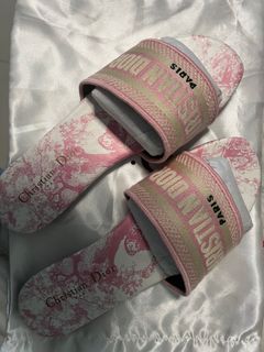 （分類：）位於 。 由 gillyip 提交（商品編號 1305482727，圖片 1）。簡介： 。