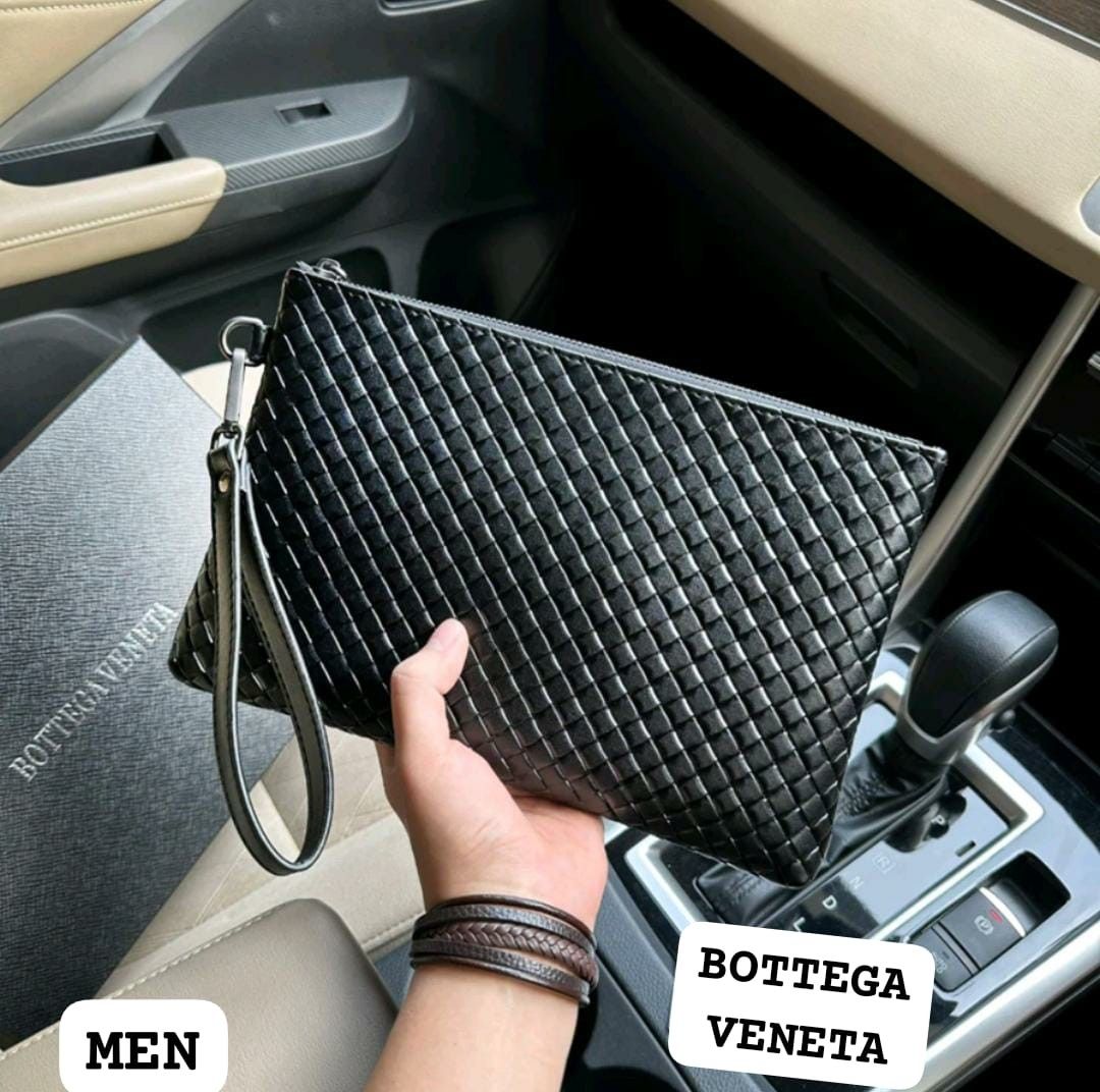 Bottega clutch man online