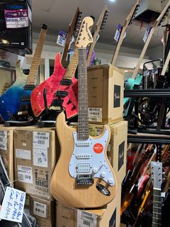 (Category: ) located in . Submitted by JamcrewMusicStudio (Listing ID 1305434111, Image 1). Description: .