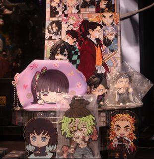 (Category: ) located in . Submitted by cakecat_figures_n_stuff (Listing ID 1305432465, Image 1). Description: .