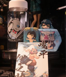 (Category: ) located in . Submitted by cakecat_figures_n_stuff (Listing ID 1305431700, Image 1). Description: .