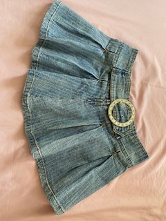 (Category: ) located in . Submitted by bei.wardrobe (Listing ID 1305400358, Image 1). Description: .