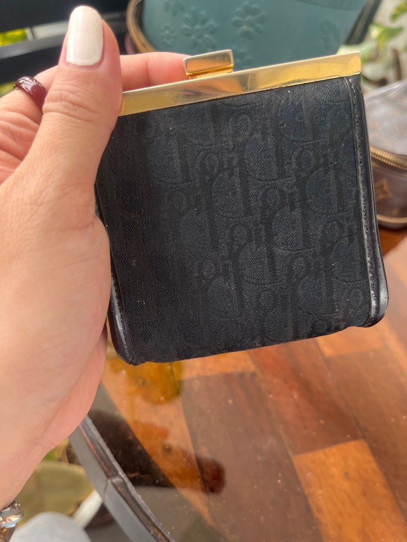 dior (Category: Luxury Bags & Wallets) located in Manila. Submitted by japanluxpallete (Listing ID 1305458350, Image 3). Description: .