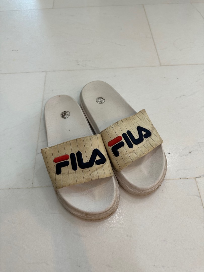 Fila slides platform hot sale