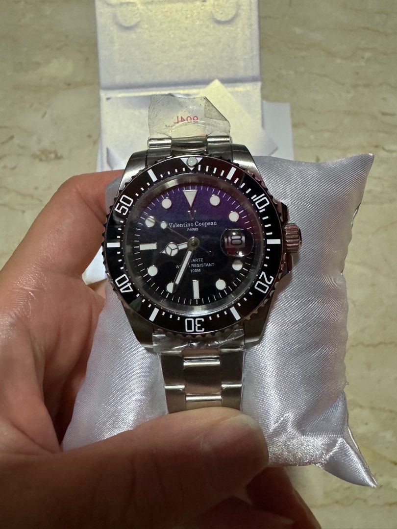 Free Delivery Valentino Coupeau PARIS 61589SG model Diver Watch Black