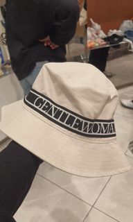 (Category: ) located in . Submitted by preloved_psthai (Listing ID 1305350386, Image 1). Description: .