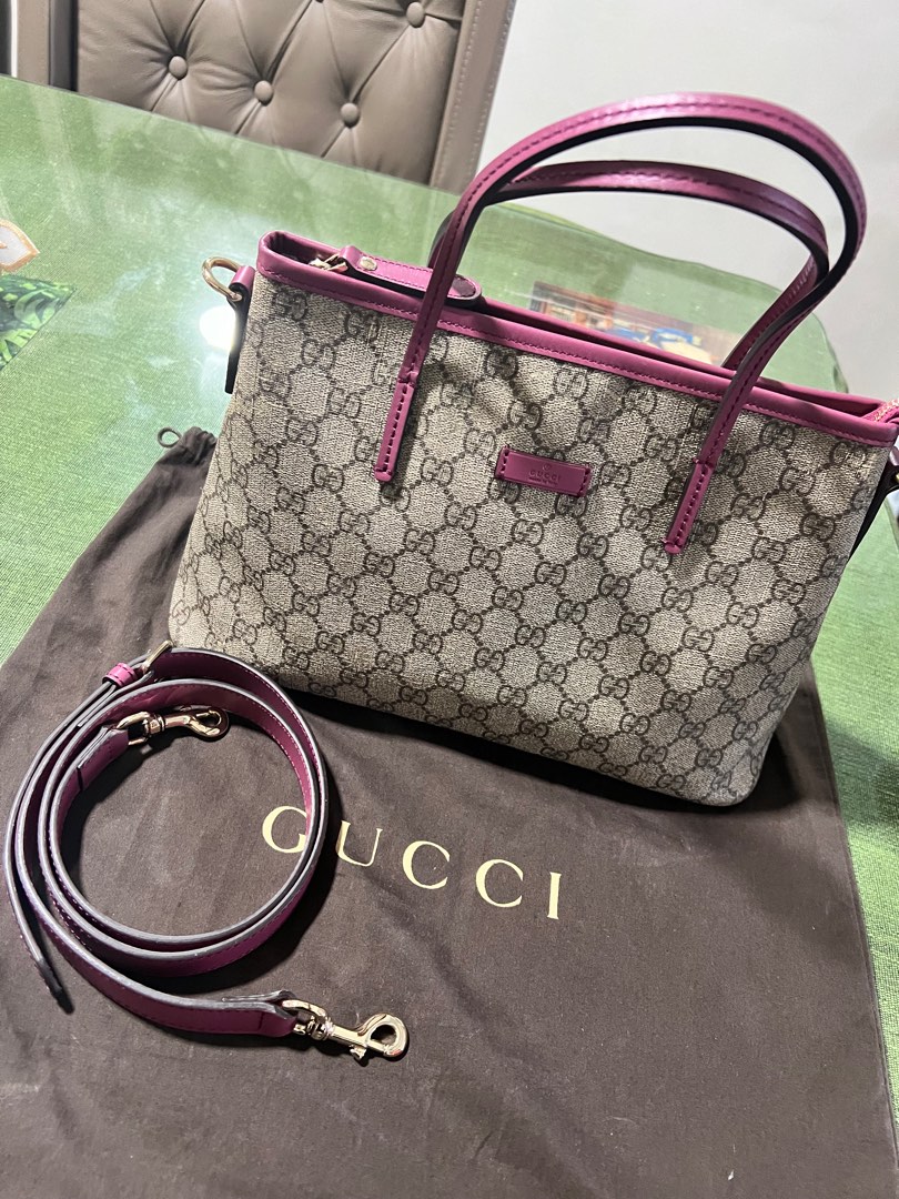 Gucci soho sling online