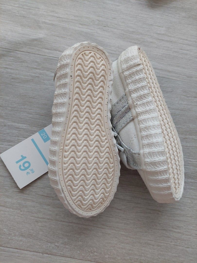 Infant shoes size 20 Babies Kids Babies Kids Fashion on Carousell