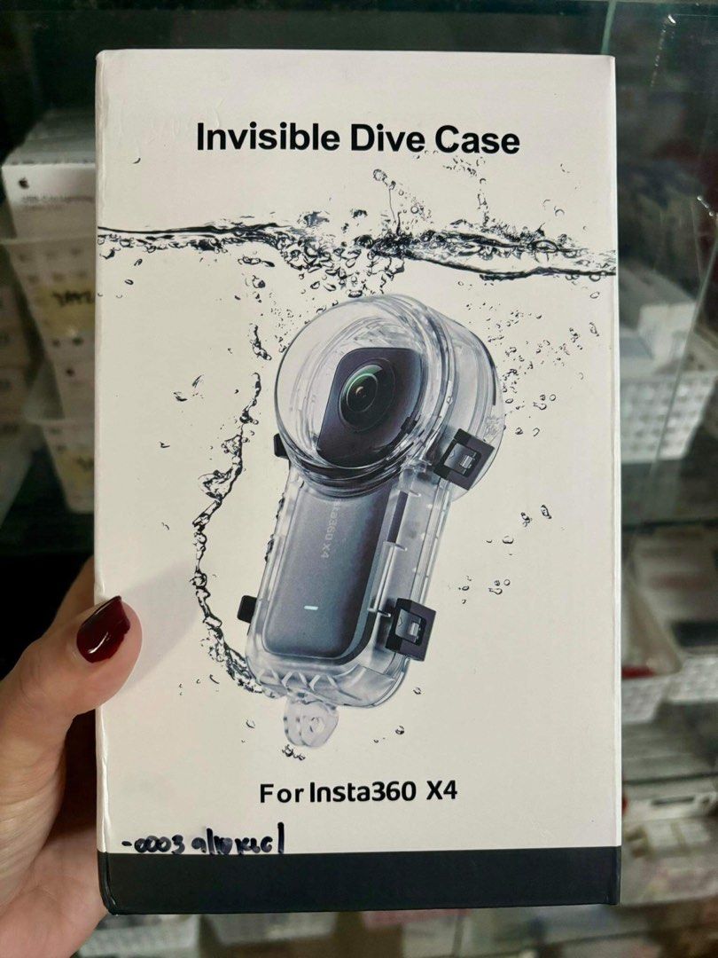 INSTA 360 X4 DIVE CASE (Category: Camera Bags & Carriers) located in Makati City. Submitted by marizacost86218 (Listing ID 1305416266, Image 1). Description: INSTA360 X4 INVISIBLE DIVE CASE PANORAMIC CAMERA 50M WATERPROOF HOUSING CASE 360° FEATURES: 1. A waterproof housing kit specially designed for the Insta360 X4 camera, which can support a waterproof depth of up to 50 meters (164FT). 2. The protective shell is invisible and perfectly suitable 