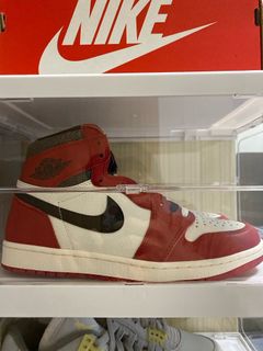 (Category: ) located in . Submitted by sneakerfella (Listing ID 1305418596, Image 1). Description: .