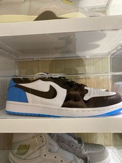 (Category: ) located in . Submitted by sneakerfella (Listing ID 1305419561, Image 1). Description: .