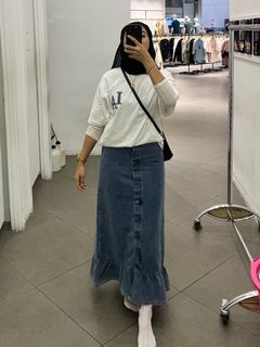 (Category: ) located in . Submitted by eleezarni (Listing ID 1305433418, Image 1). Description: .