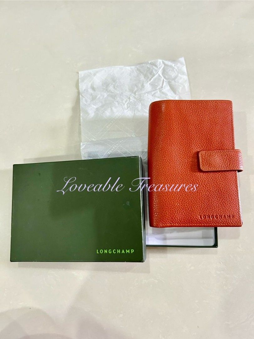 Longchamp Leather Passport Wallet Women s Fashion Bags Wallets Wallets Card holders on Carousell