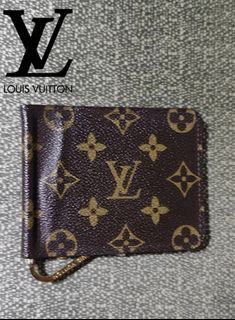 LOUIS VUITTON
LV Monogram Coated Canvas Bifold/Money Clip