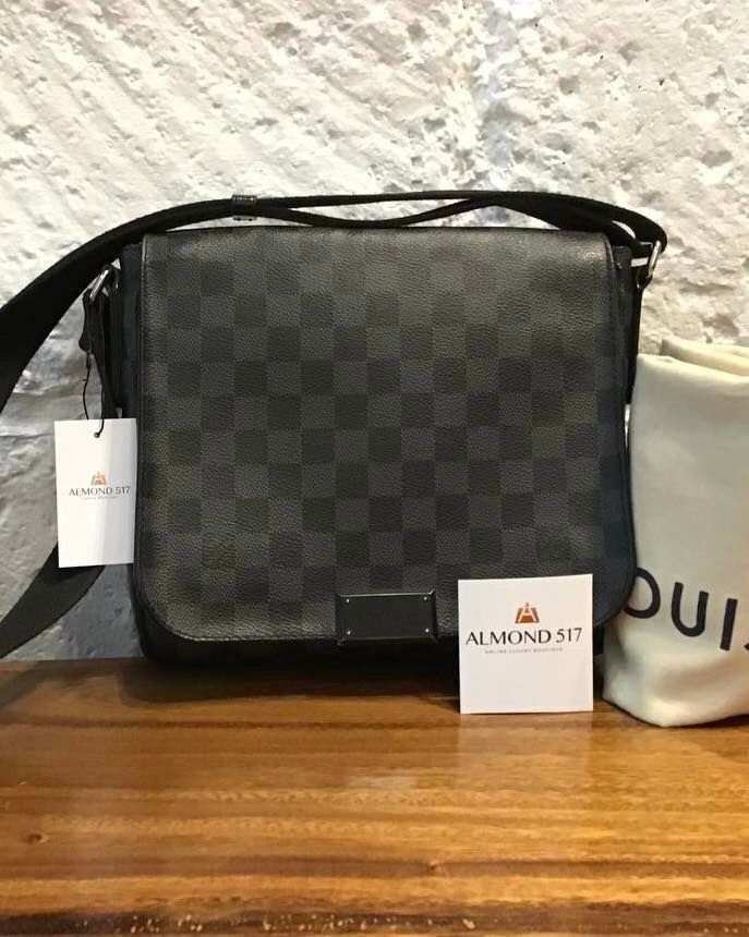 LV district pm size (Category: Luxury Bags & Wallets) located in Taguig. Submitted by gem_almond517 (Listing ID 1305487665, Image 1). Description: 📣AVAILABLE IN SHOP📣 District PM ✨ INCLUSION: Dustbag Php 45,500xx 📩DM us for more detailed photos ✅ OFFERS LAYAWAY ✅ ACCEPTS CONSIGNMENT 📍 This item is also available for viewing at 2nd Floor , Serendra Retail , SERENDRA HIGH STREET BGC Taguig City 🛍️OPENS DAILY #almond517luxury ⚠️Disclaimer Almon