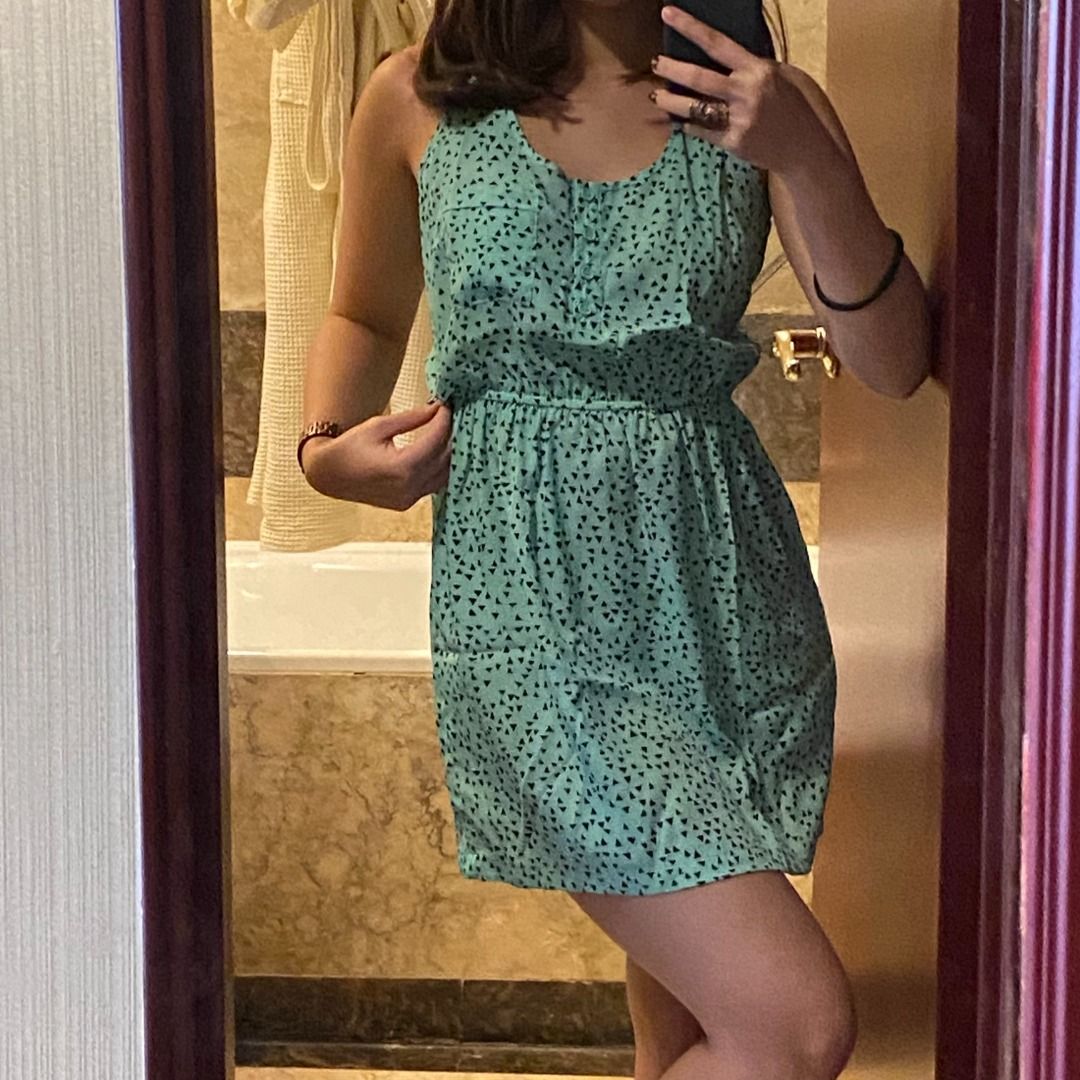 Mint green dress forever 21 top