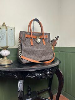 (Kategori: ) berada di . Dikirim oleh prelovedbagbunny (ID iklan 1305398756, Gambar 1). Deskripsi: .