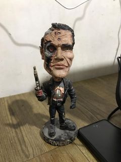 Neca Terminator 2 T800 bobble head statue