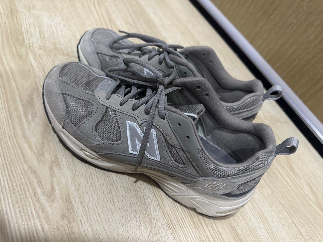 New Balance NB 878